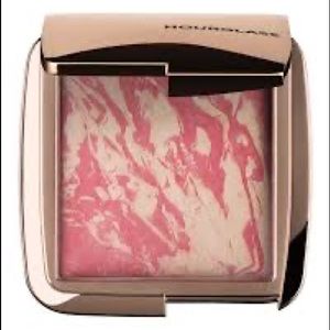 Hourglass Ambient Lighting Blush (Diffused Heat)